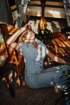 Andrej Medveď - Čoraz viac unavených ľudí.