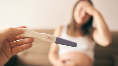 Andrej Medveď - Klesajúca plodnosť - môže to zmeniť budúcnosť spoločnosti?